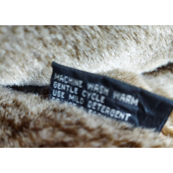 IZZI Women Coat Faux Fur Brown M Full Zip Hip Length Embroidered Boho 90s VTG - Picture 6 of 16